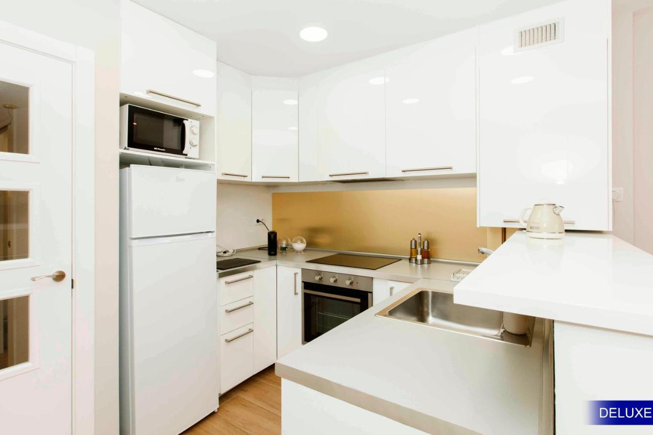 Mediterranean Barcelona Apartments Eksteriør bilde