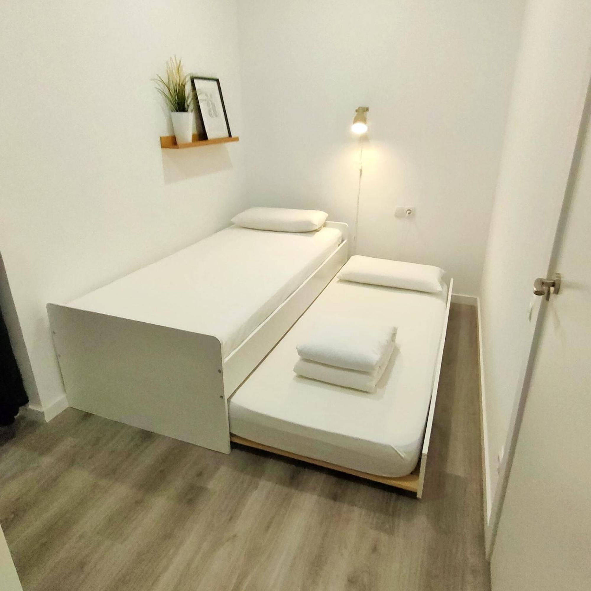 Mediterranean Barcelona Apartments Eksteriør bilde